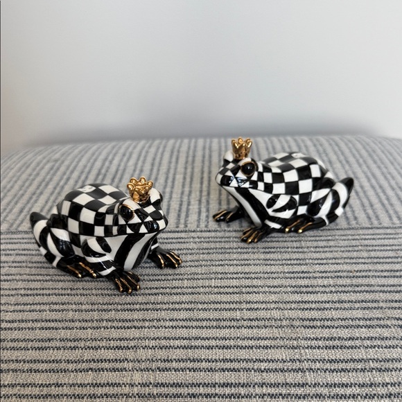 MacKenzie-Childs Black and White Checkered Frog Figurines - Picture 1 of 5